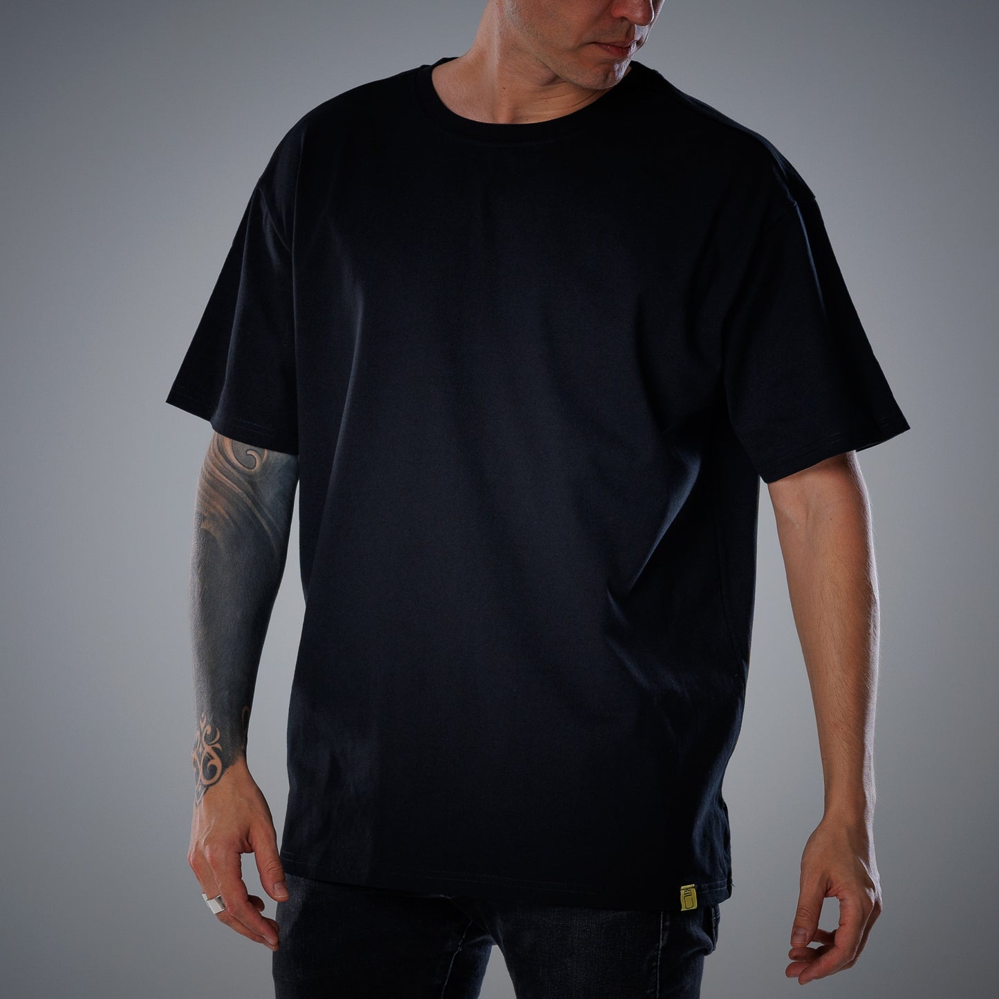 oversized t shirt unisex with print "NOBODY LOVES NO ONE"